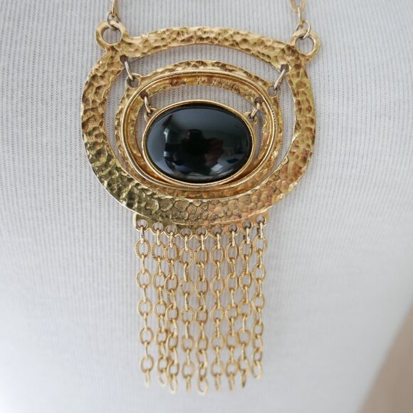 1970s Hammered Gold Statement Necklace - Picture 3 of 8